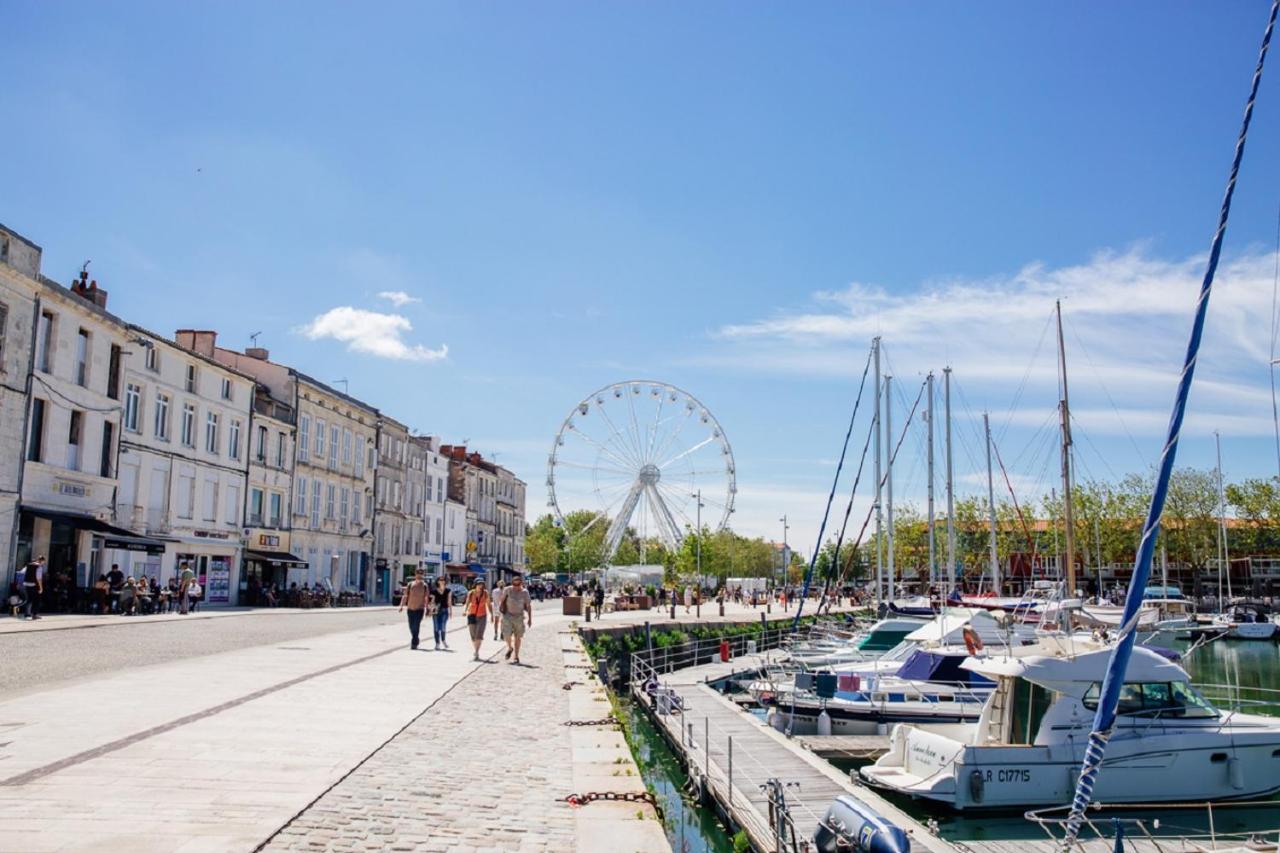 Charmant Cocon Iode Cosy Equipe, Baigne De Lumiere, Situe Au Coeur De La Rochelle A 1Min A Pied Du Marche Central Avec Tv Et Wifi Exterior foto
