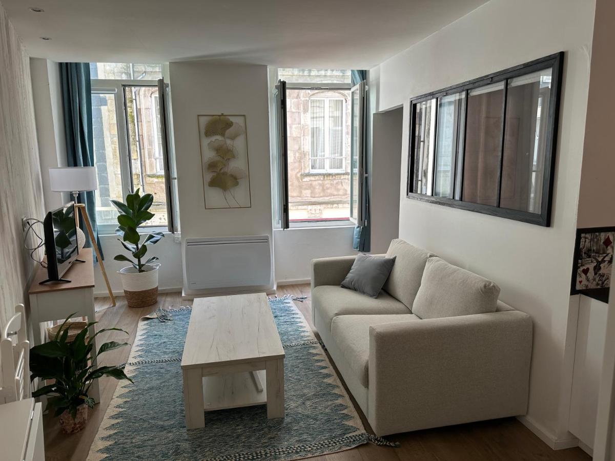 Apartamento Charmant Cocon Iode Cosy Equipe, Baigne De Lumiere, Situe Au Coeur De La Rochelle A 1Min A Pied Du Marche Central Avec Tv Et Wifi Exterior foto